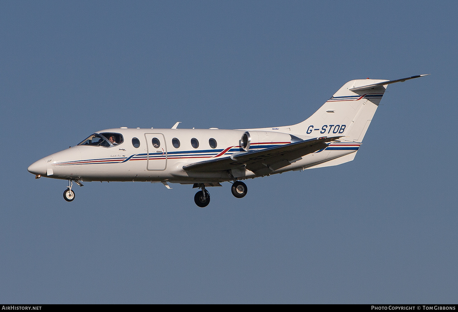 Aircraft Photo of G-STOB | Raytheon Hawker 400XP | AirHistory.net #875167