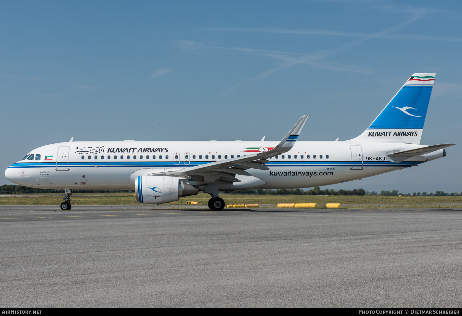 Aircraft Photo of 9K-AKJ | Airbus A320-214 | Kuwait Airways | AirHistory.net #875207