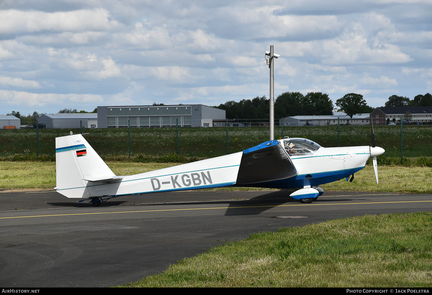 Aircraft Photo of D-KGBN | Scheibe SF-25C Rotax Falke | AirHistory.net #875340