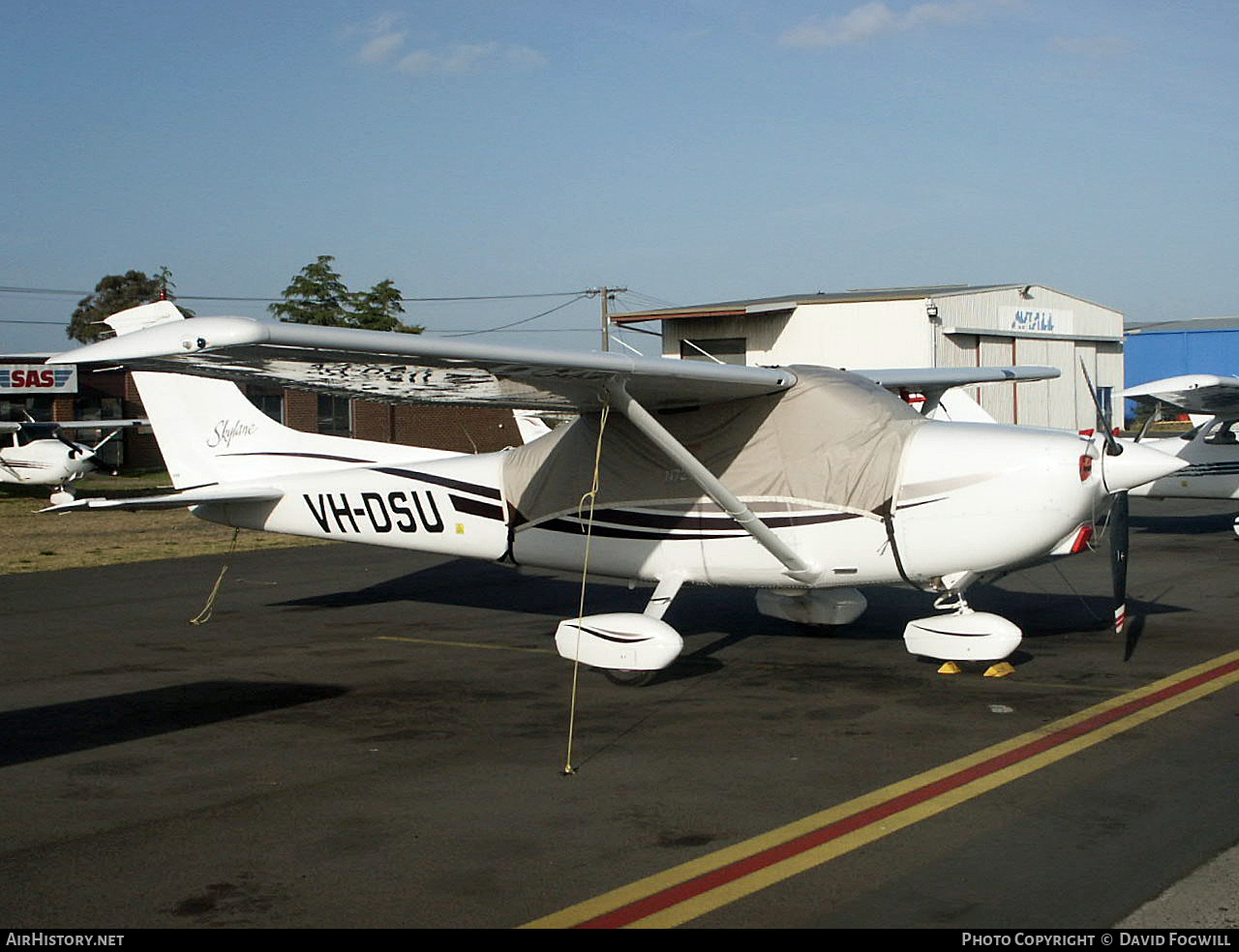 Aircraft Photo of VH-DSU | Cessna 182S Skylane | AirHistory.net #875377