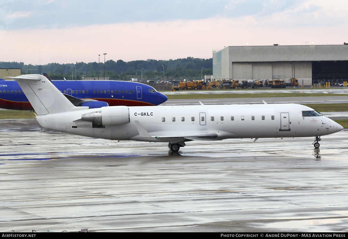 Aircraft Photo of C-GKLC | Bombardier Challenger 850 (CRJ-200SE/CL-600-2B19) | AirHistory.net #875381