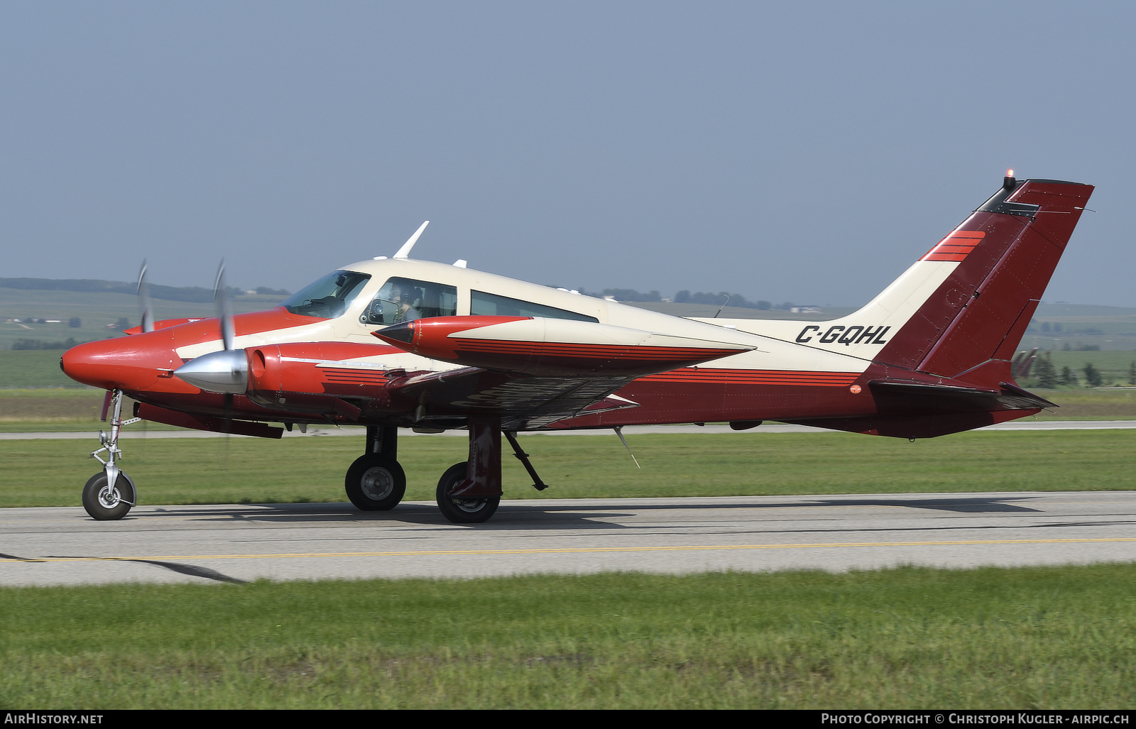 Aircraft Photo of C-GQHL | Cessna 310P | AirHistory.net #875448