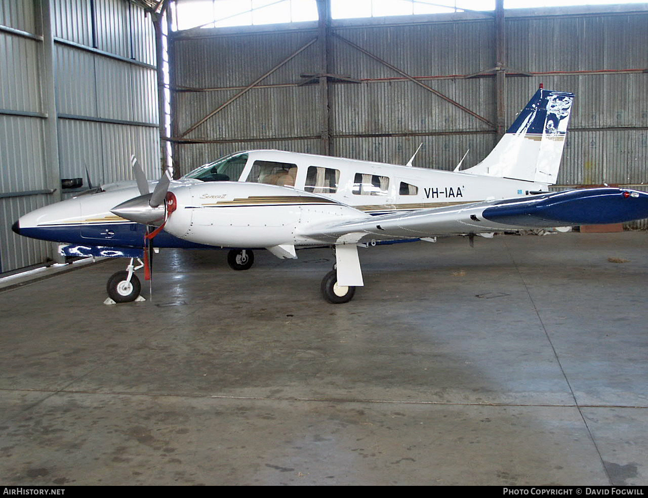 Aircraft Photo of VH-IAA | Piper PA-34-200T Seneca II | AirHistory.net #875556