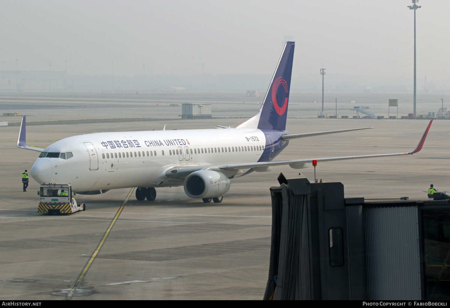 Aircraft Photo of B-1572 | Boeing 737-89P | China United Airlines - CUA | AirHistory.net #875646