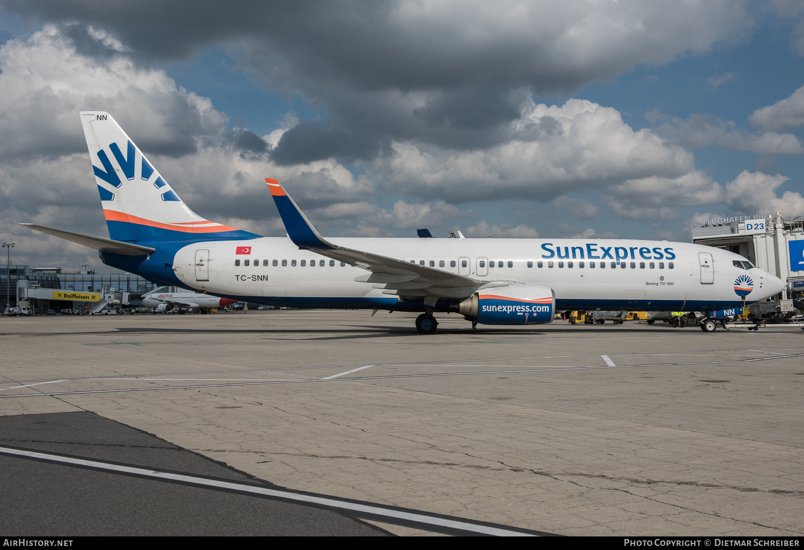 Aircraft Photo of TC-SNN | Boeing 737-8HC | SunExpress | AirHistory.net #875789