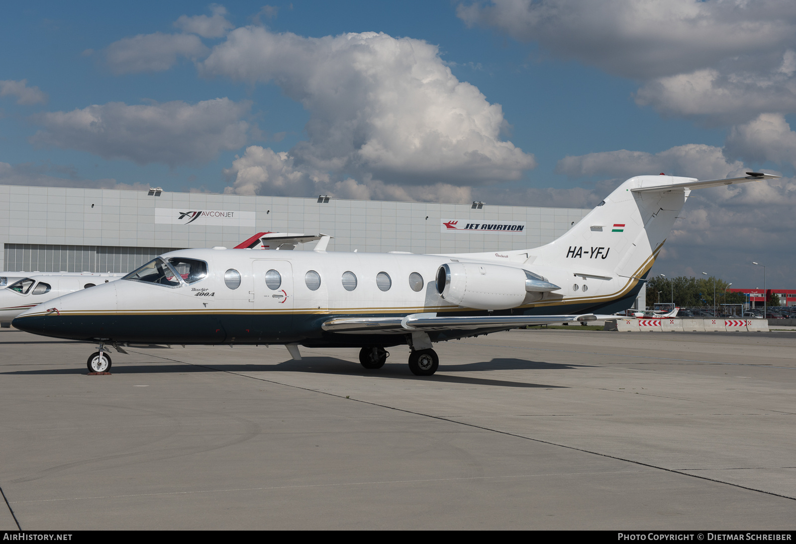 Aircraft Photo of HA-YFJ | Raytheon Beechjet 400A | AirHistory.net #875812