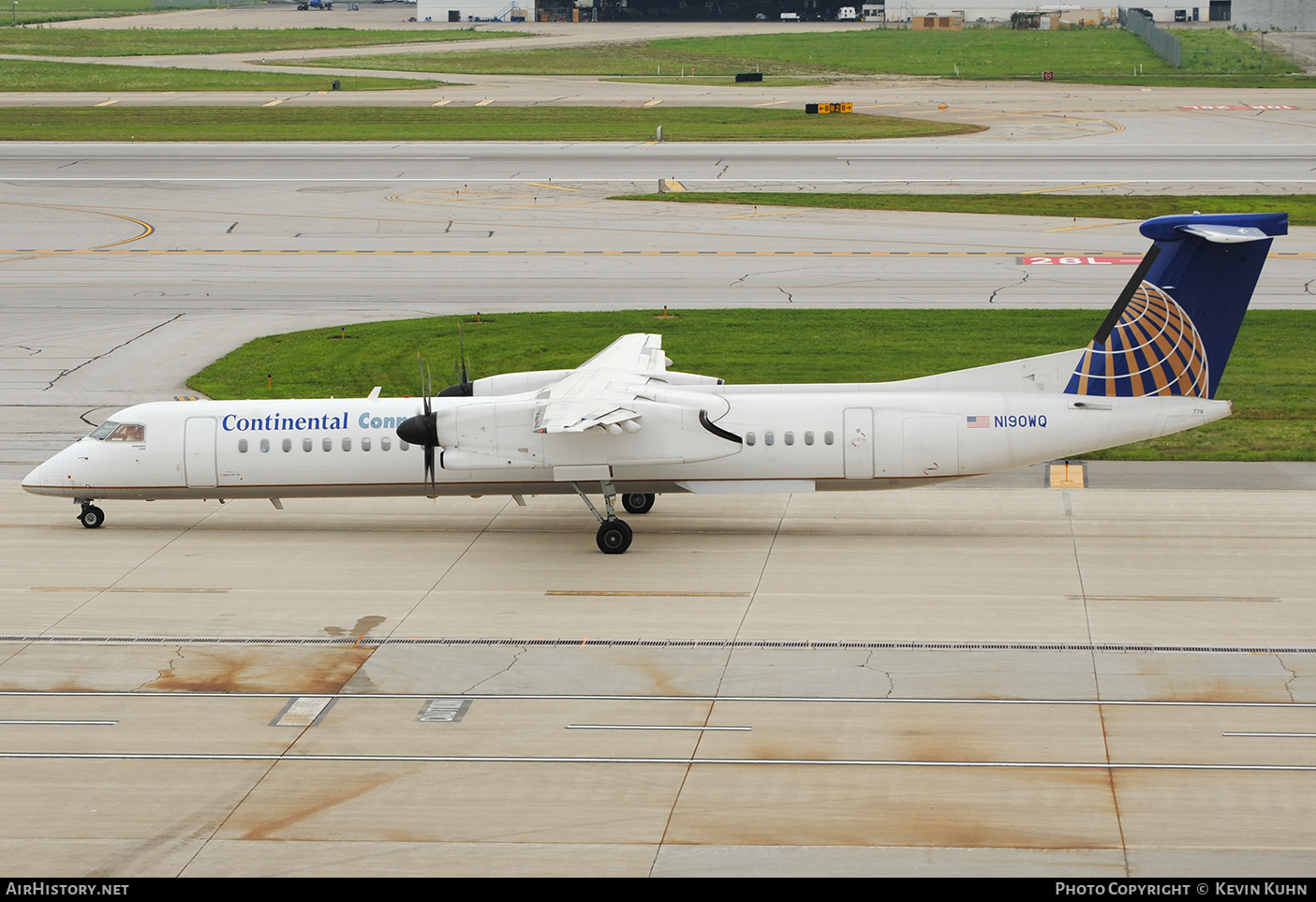 Aircraft Photo of N190WQ | Bombardier DHC-8-402 Dash 8 | Continental Connection | AirHistory.net #875916