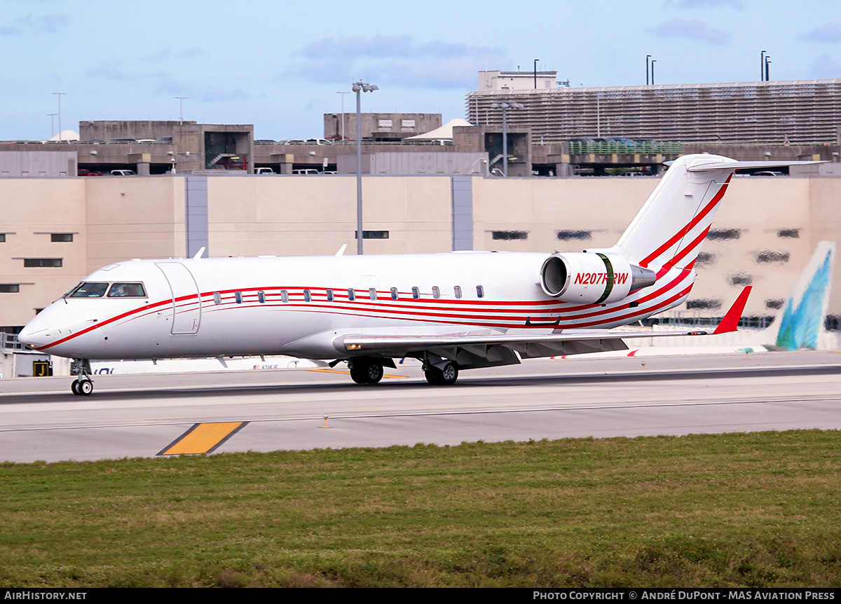 Aircraft Photo of N207RW | Bombardier CRJ-200ER (CL-600-2B19) | AirHistory.net #875989