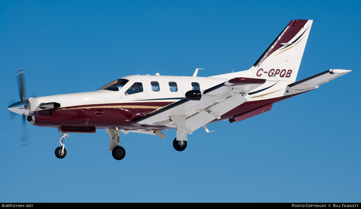 Aircraft Photo of C-GPQB | Socata TBM-700 | AirHistory.net #876011
