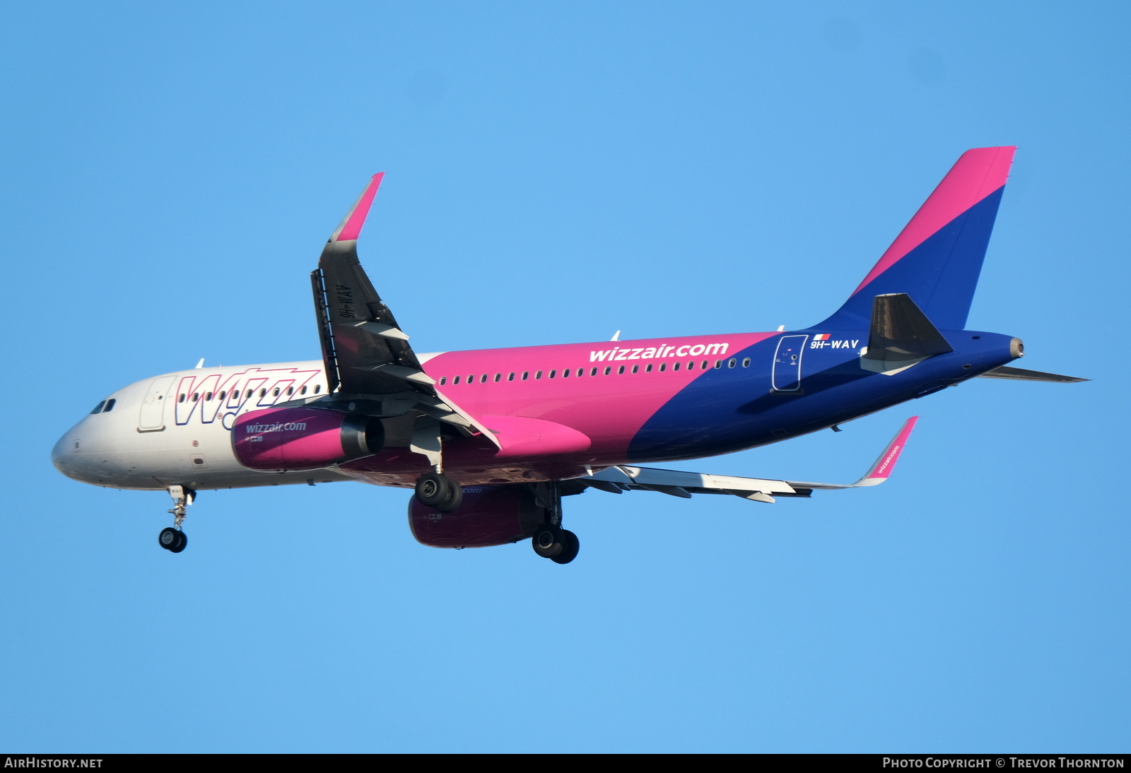 Aircraft Photo of 9H-WAV | Airbus A320-232 | Wizz Air | AirHistory.net #876059