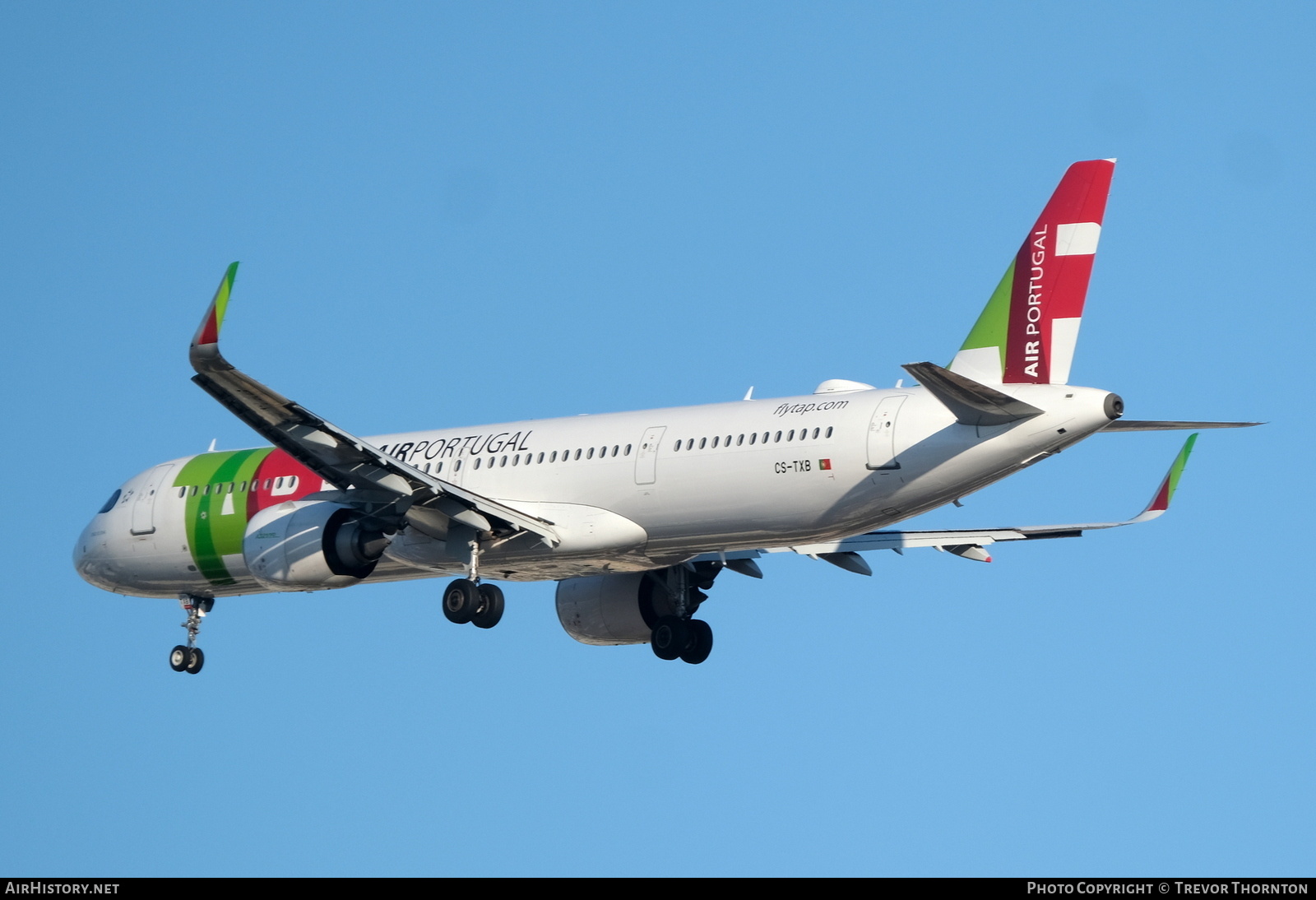 Aircraft Photo of CS-TXB | Airbus A321-251NX | TAP Air Portugal | AirHistory.net #876085