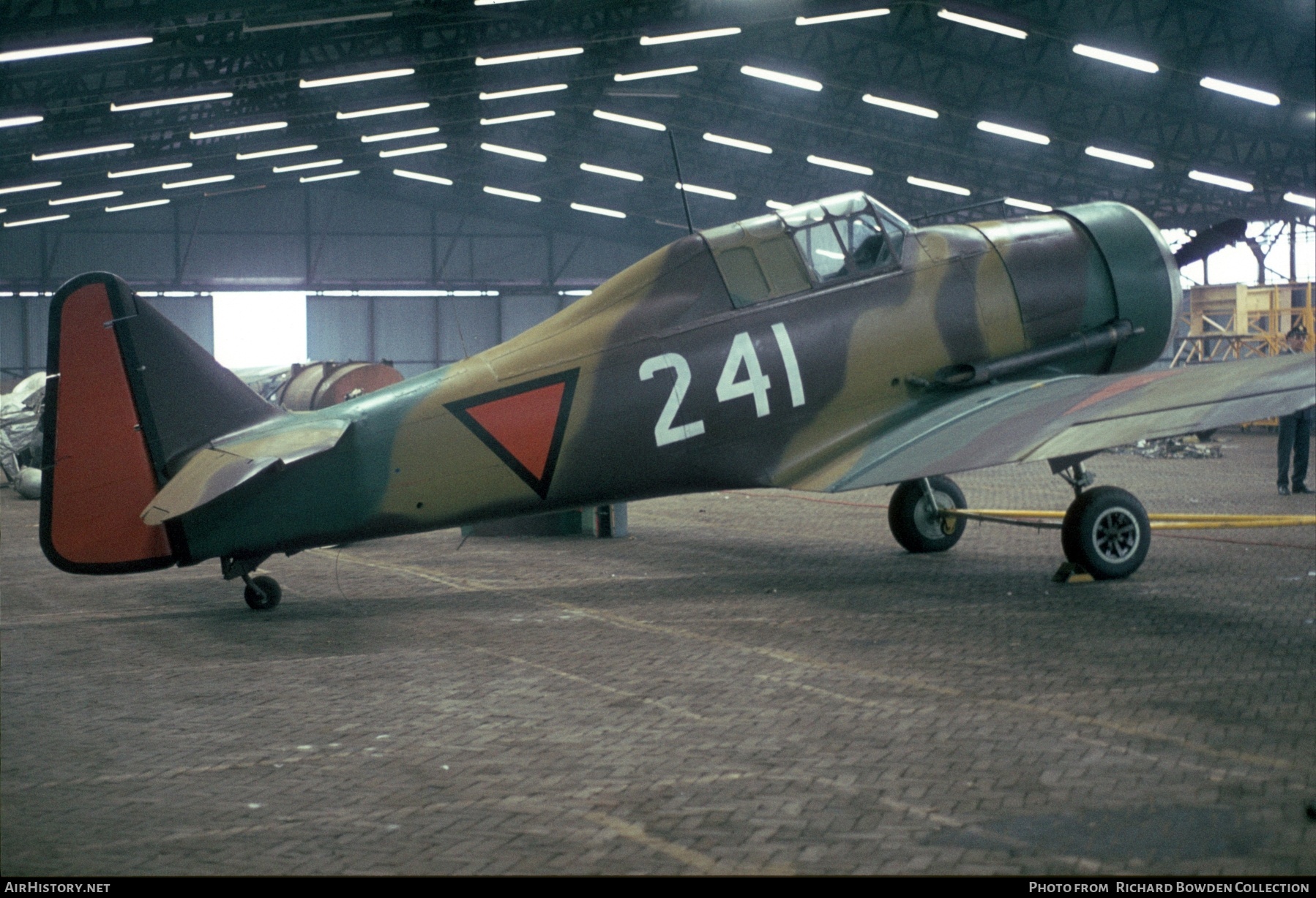Aircraft Photo of 241 / B-118 | North American AT-16 Harvard IIB | AirHistory.net #876147