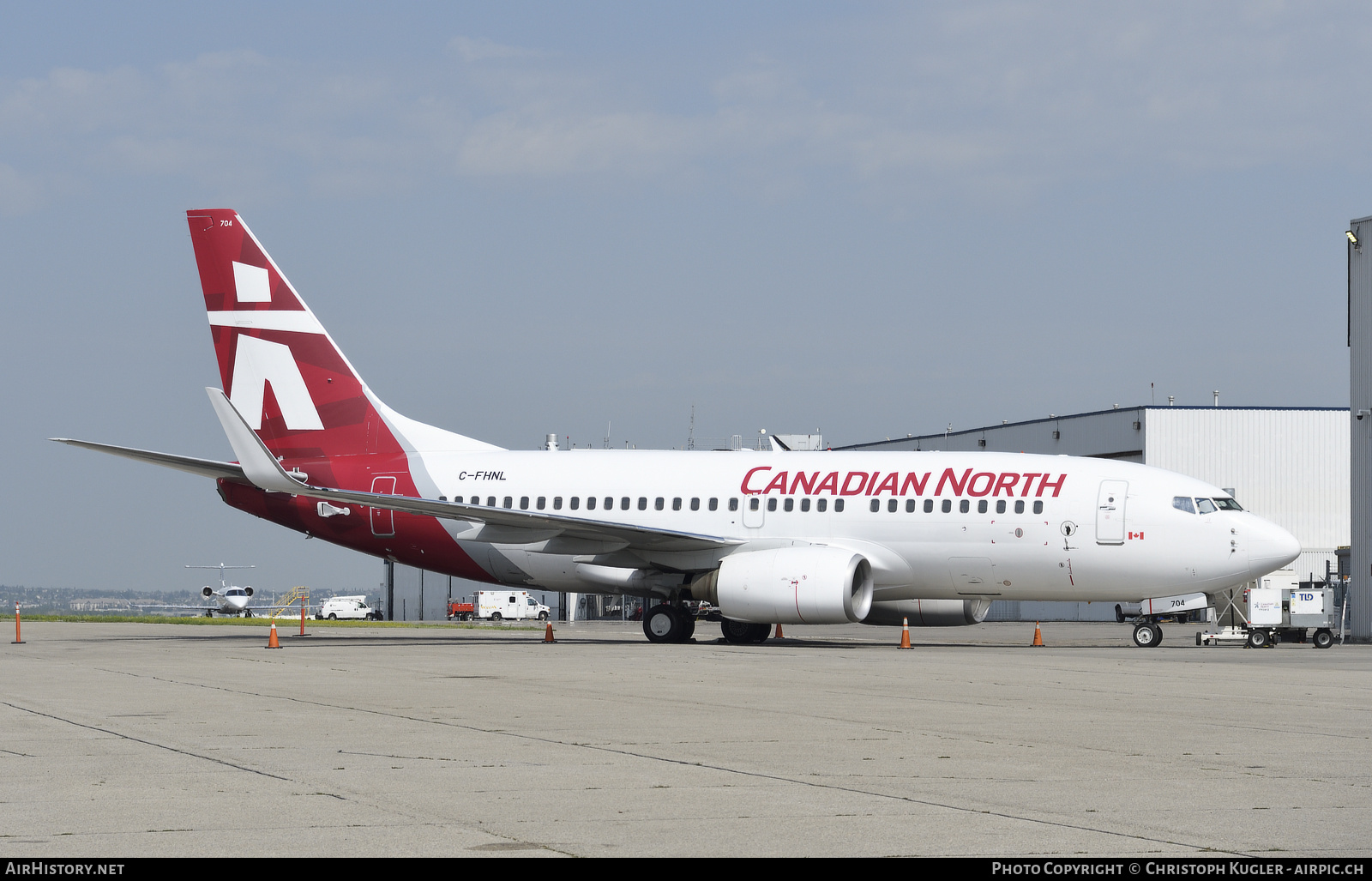Aircraft Photo of C-FHNL | Boeing 737-752 | Canadian North | AirHistory.net #876183