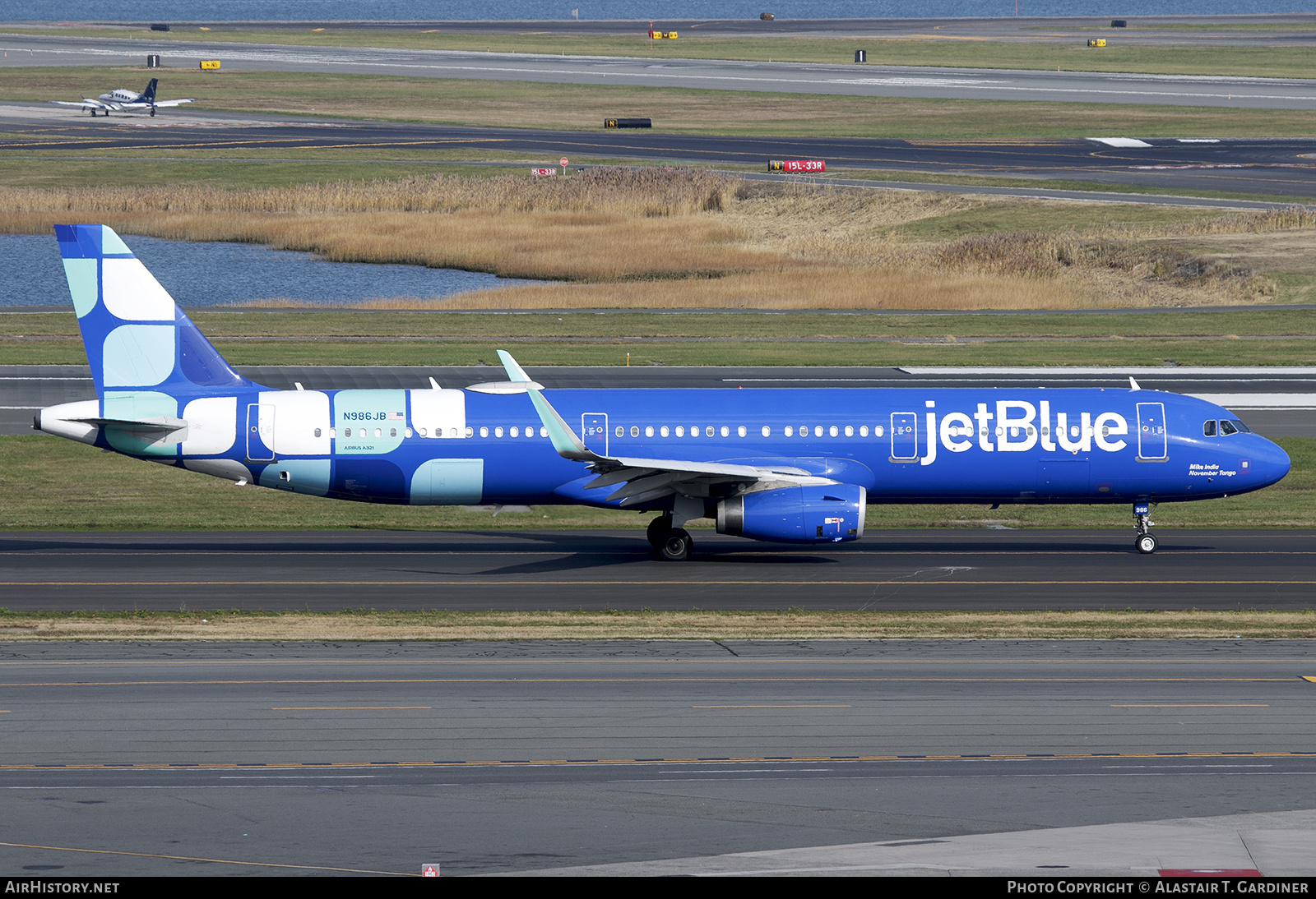 Aircraft Photo of N986JB | Airbus A321-231 | JetBlue Airways | AirHistory.net #876289