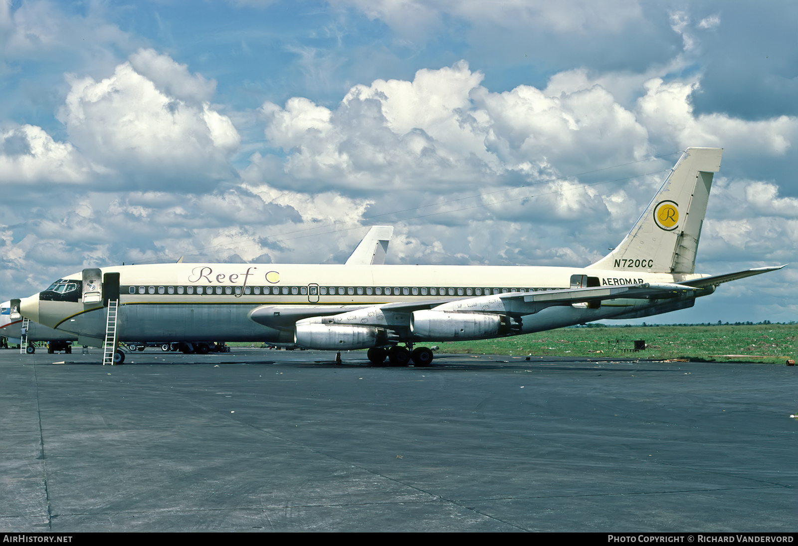Aircraft Photo of N720CC | Boeing 720-022 | Reef Travel Club | AirHistory.net #876344