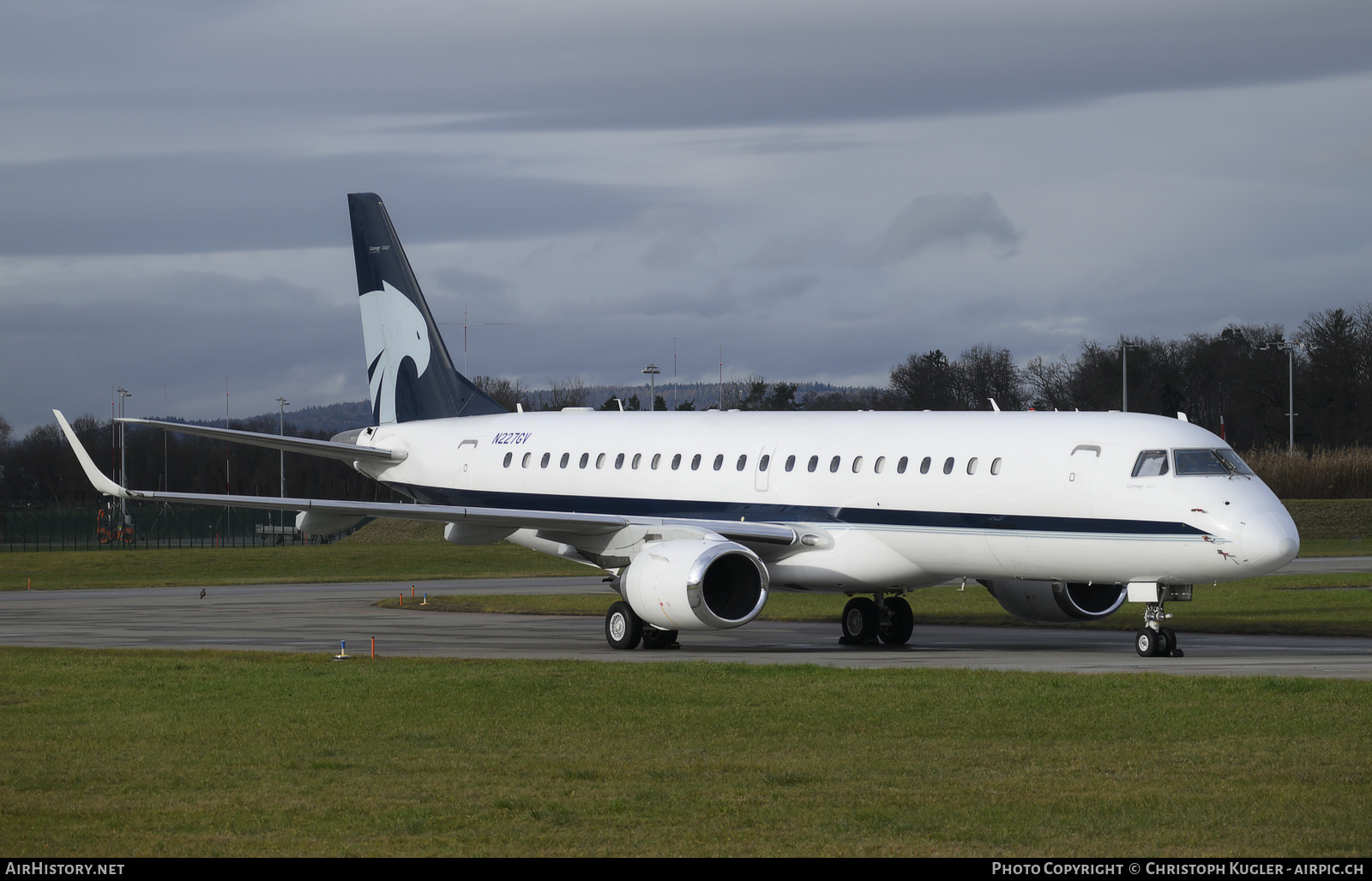 Aircraft Photo of N227GV | Embraer Lineage 1000 (ERJ-190-100ECJ) | Premiair | AirHistory.net #876414