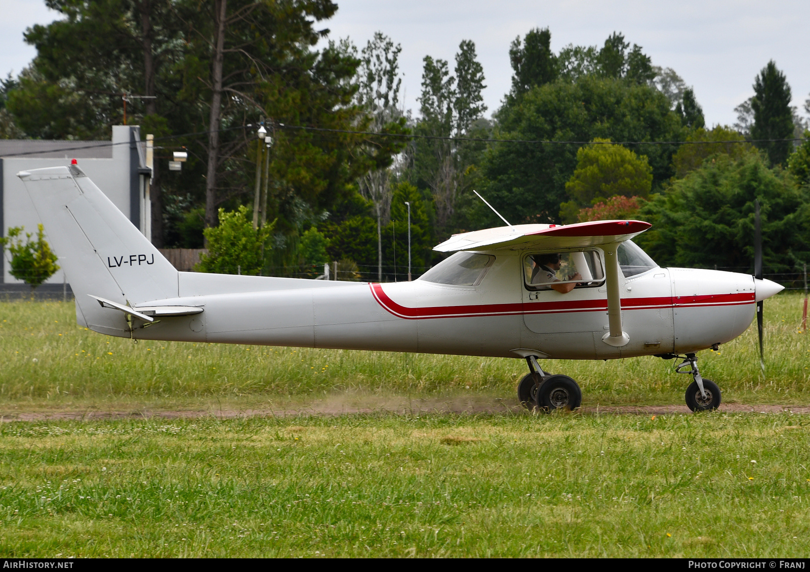 Aircraft Photo of LV-FPJ | Cessna 150 | AirHistory.net #876507