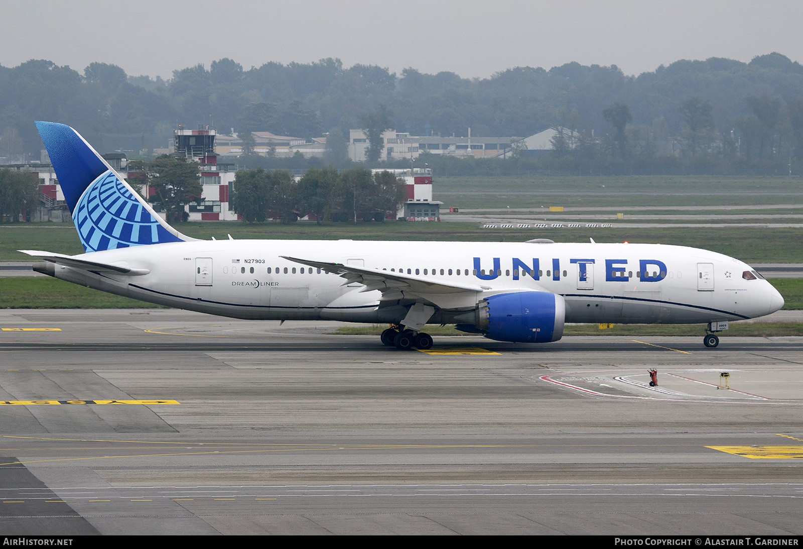 Aircraft Photo of N27903 | Boeing 787-8 Dreamliner | United Airlines | AirHistory.net #876697