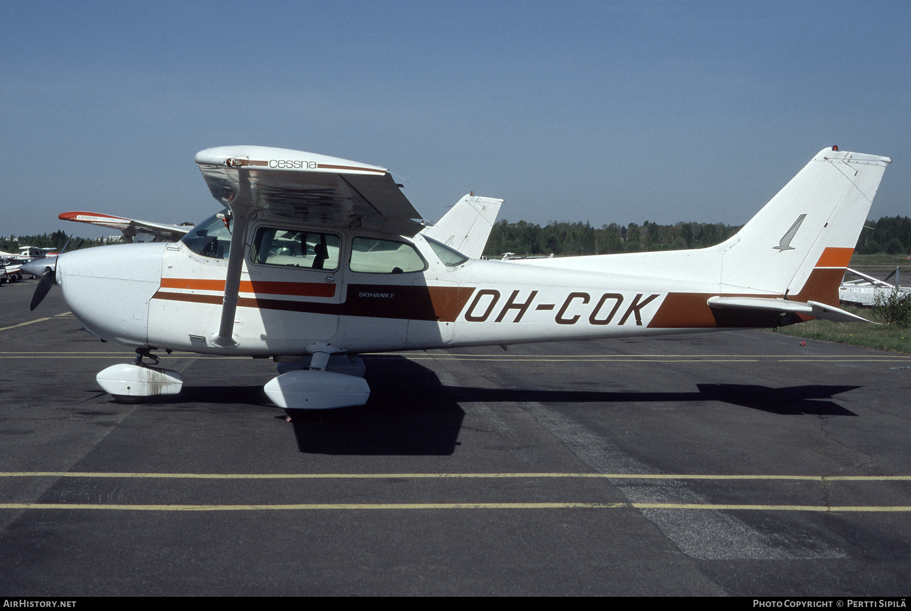 Aircraft Photo of OH-COK | Cessna 172N Skyhawk II | AirHistory.net #876766