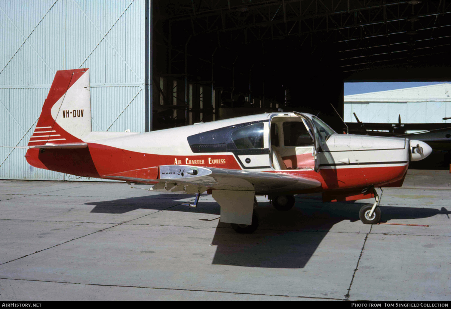 Aircraft Photo of VH-DUV | Mooney M-20B Mark 21 | Air Charter Express | AirHistory.net #876778
