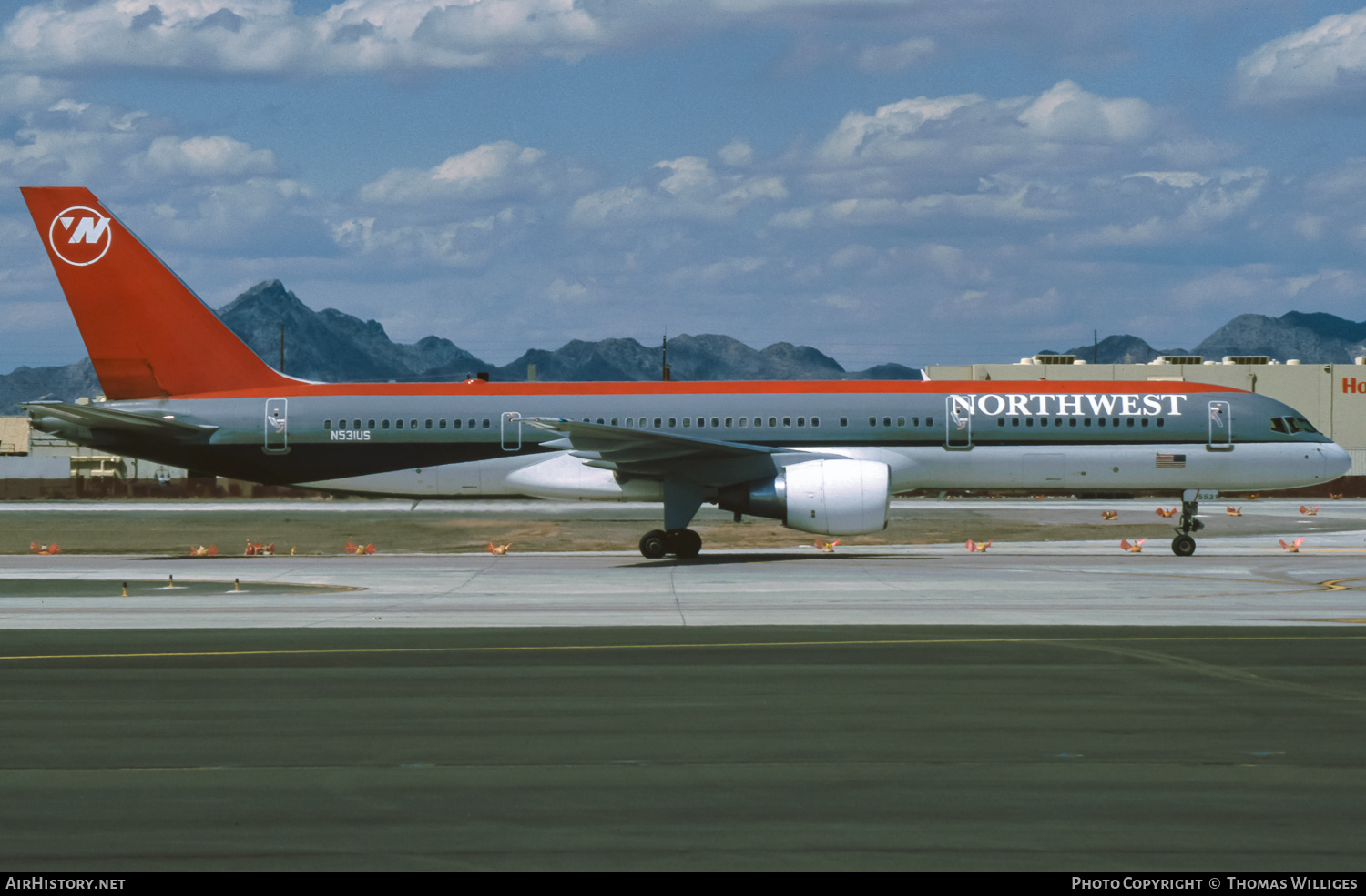 Aircraft Photo of N531US | Boeing 757-251 | Northwest Airlines | AirHistory.net #876969