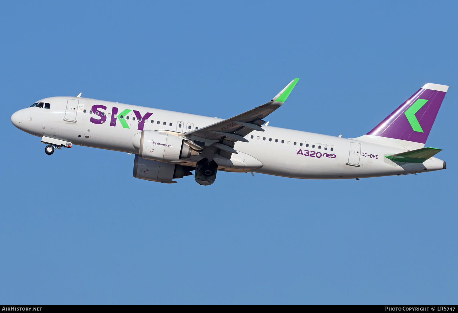 Aircraft Photo of CC-DBE | Airbus A320-251N | Sky Airline | AirHistory.net #877008