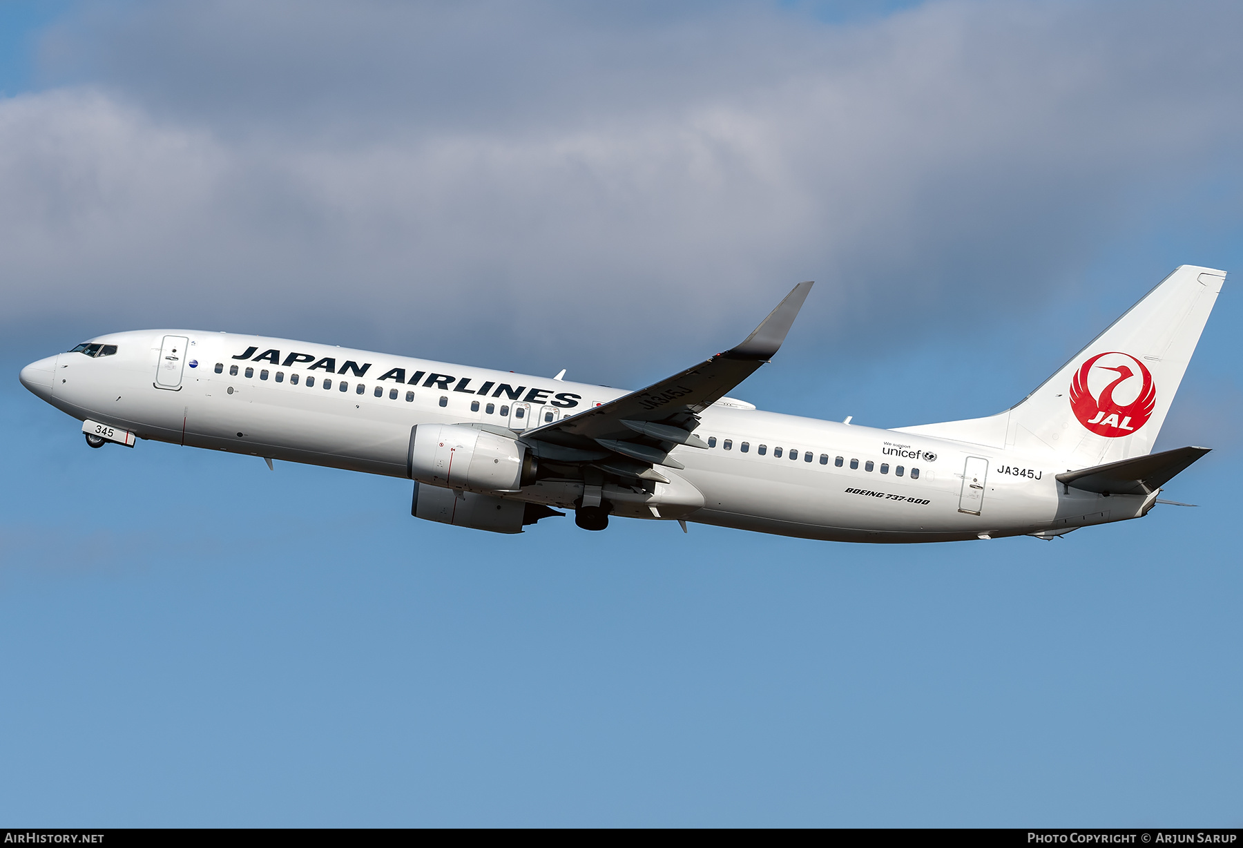 Aircraft Photo of JA345J | Boeing 737-846 | Japan Airlines - JAL | AirHistory.net #877062