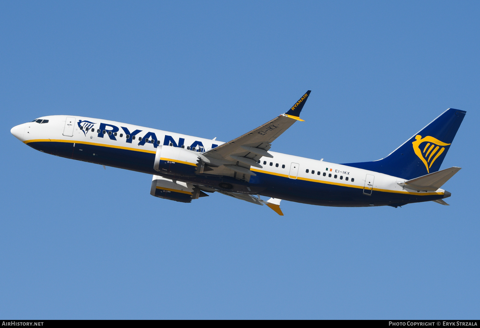Aircraft Photo of EI-IKX | Boeing 737-8200 Max 200 | Ryanair | AirHistory.net #877224