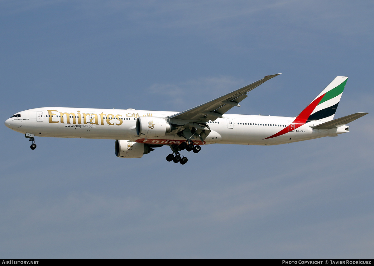 Aircraft Photo of A6-ENU | Boeing 777-31H/ER | Emirates | AirHistory.net #877303