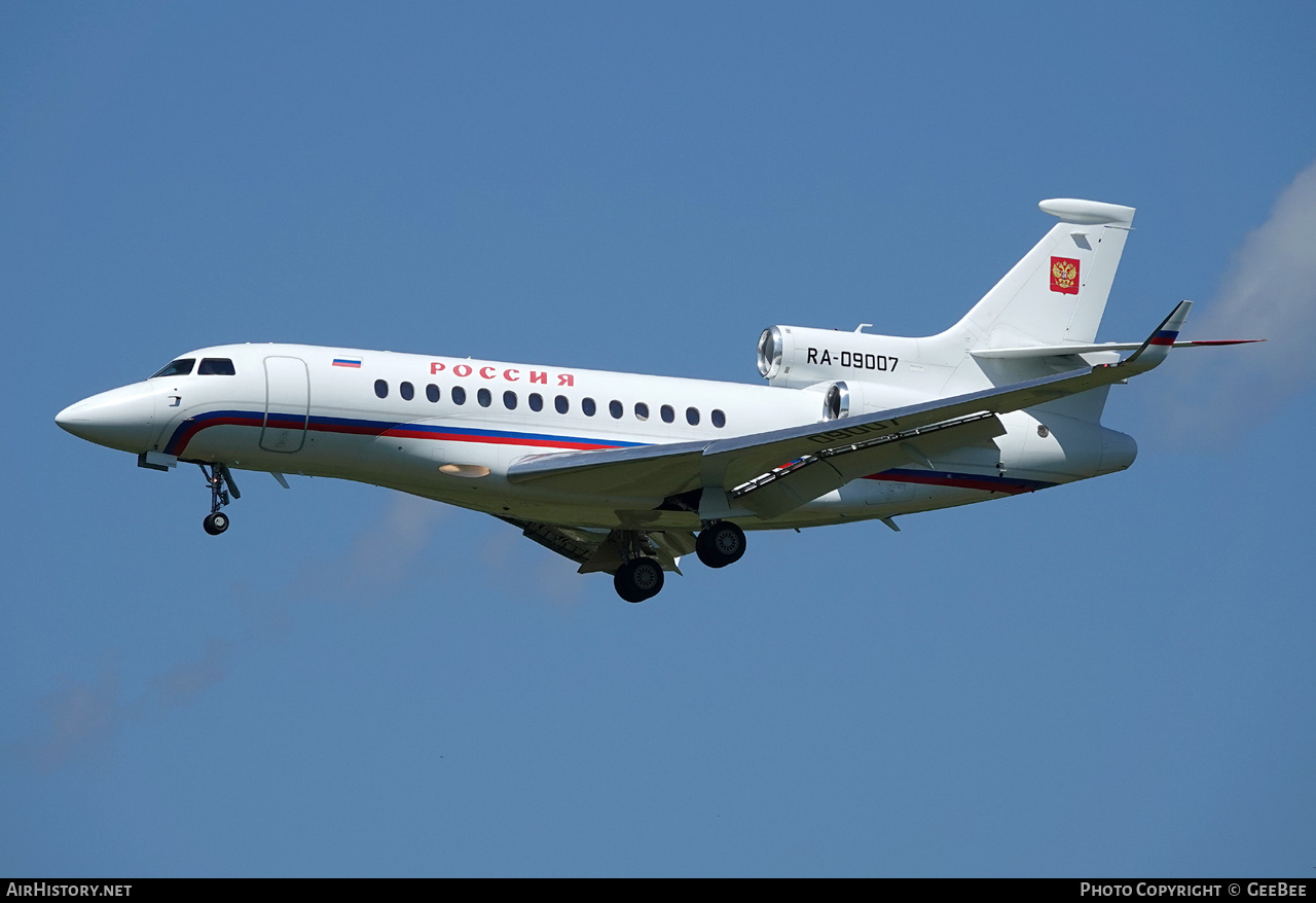 Aircraft Photo of RA-09007 | Dassault Falcon 7X | Rossiya - Special Flight Detachment | AirHistory.net #877830