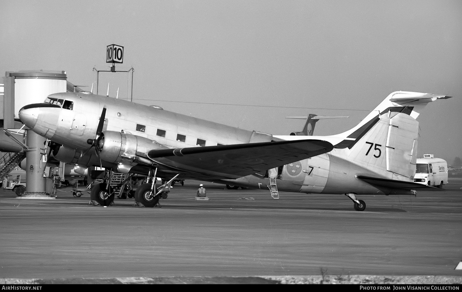 Aircraft Photo of 79005 | Douglas Tp79 | Sweden - Air Force | AirHistory.net #877832