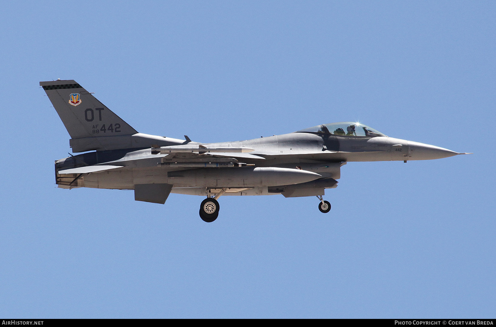 Aircraft Photo of 88-0442 / AF88-442 | General Dynamics F-16CG Fighting Falcon | USA - Air Force | AirHistory.net #877915