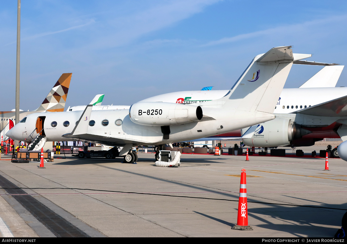 Aircraft Photo of B-8250 | Gulfstream Aerospace G-IV-X Gulfstream G450 | Deer Jet | AirHistory.net #877968