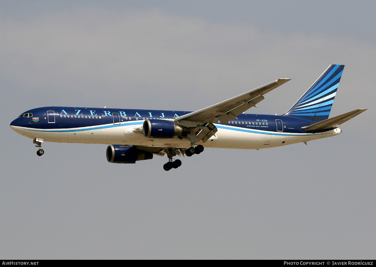 Aircraft Photo of 4K-AZ81 | Boeing 767-32L/ER | Azerbaijan Airlines - AZAL - AHY | AirHistory.net #877974