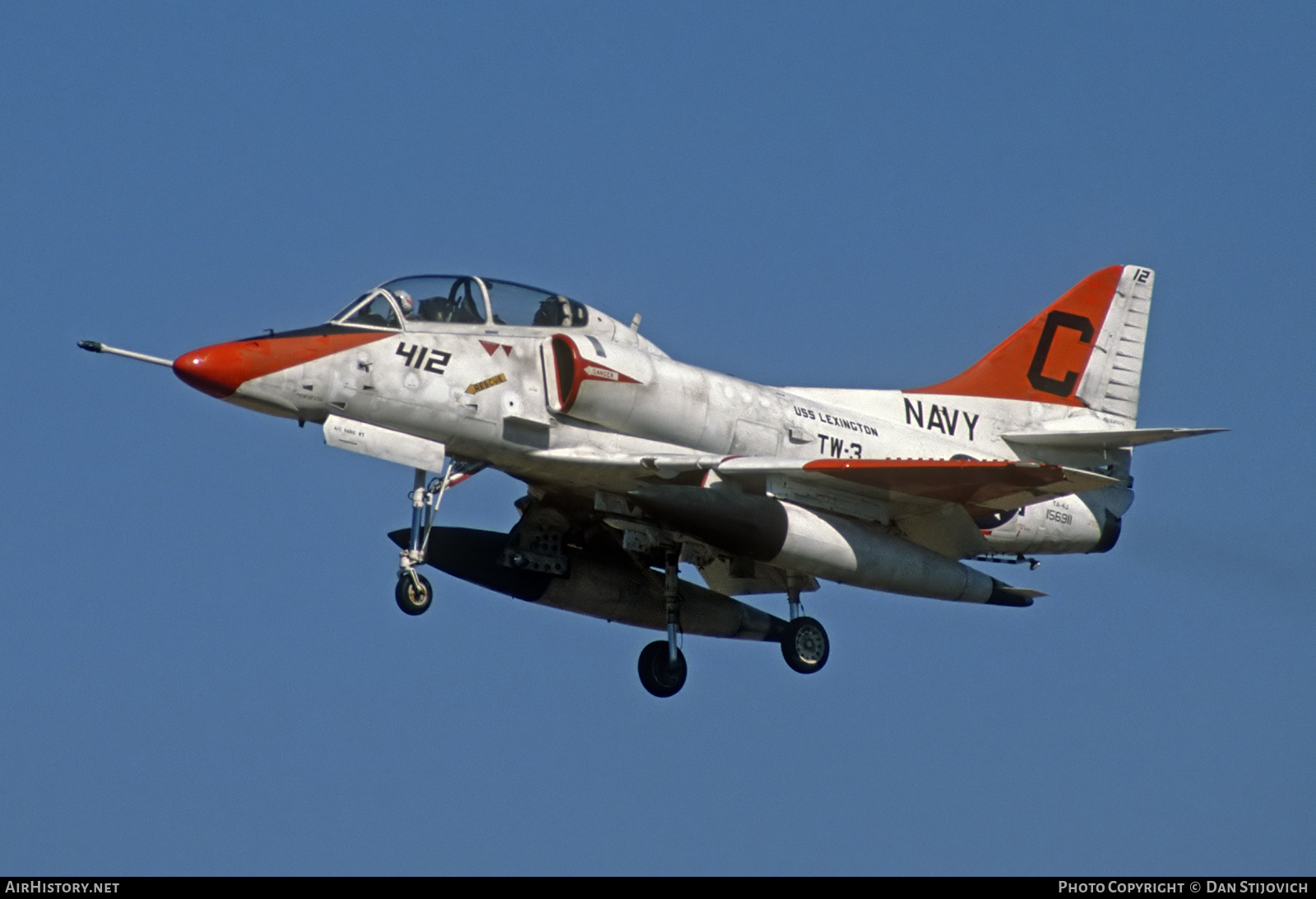 Aircraft Photo of 156911 | McDonnell Douglas TA-4J Skyhawk | USA - Navy | AirHistory.net #878020