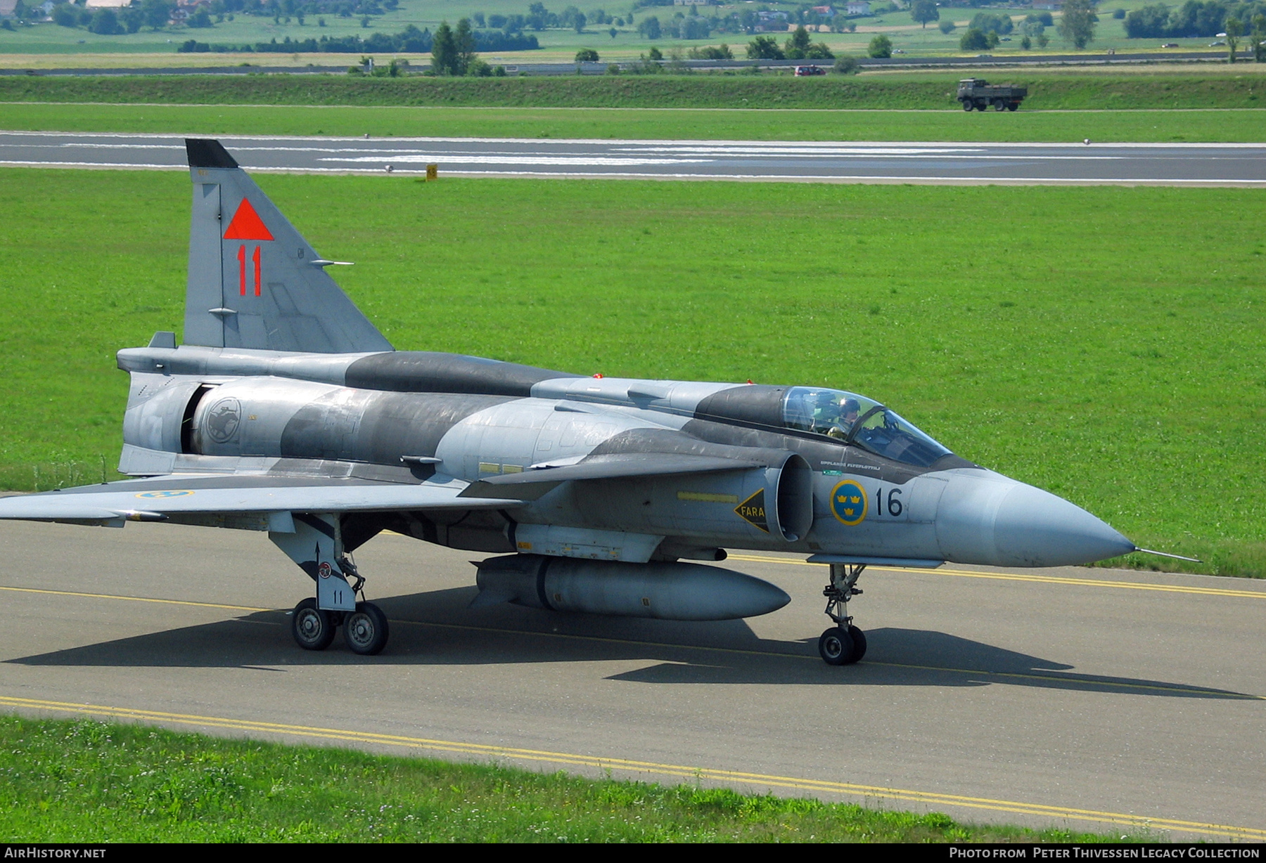 Aircraft Photo of 37411 | Saab JA37D Viggen | Sweden - Air Force | AirHistory.net #878044