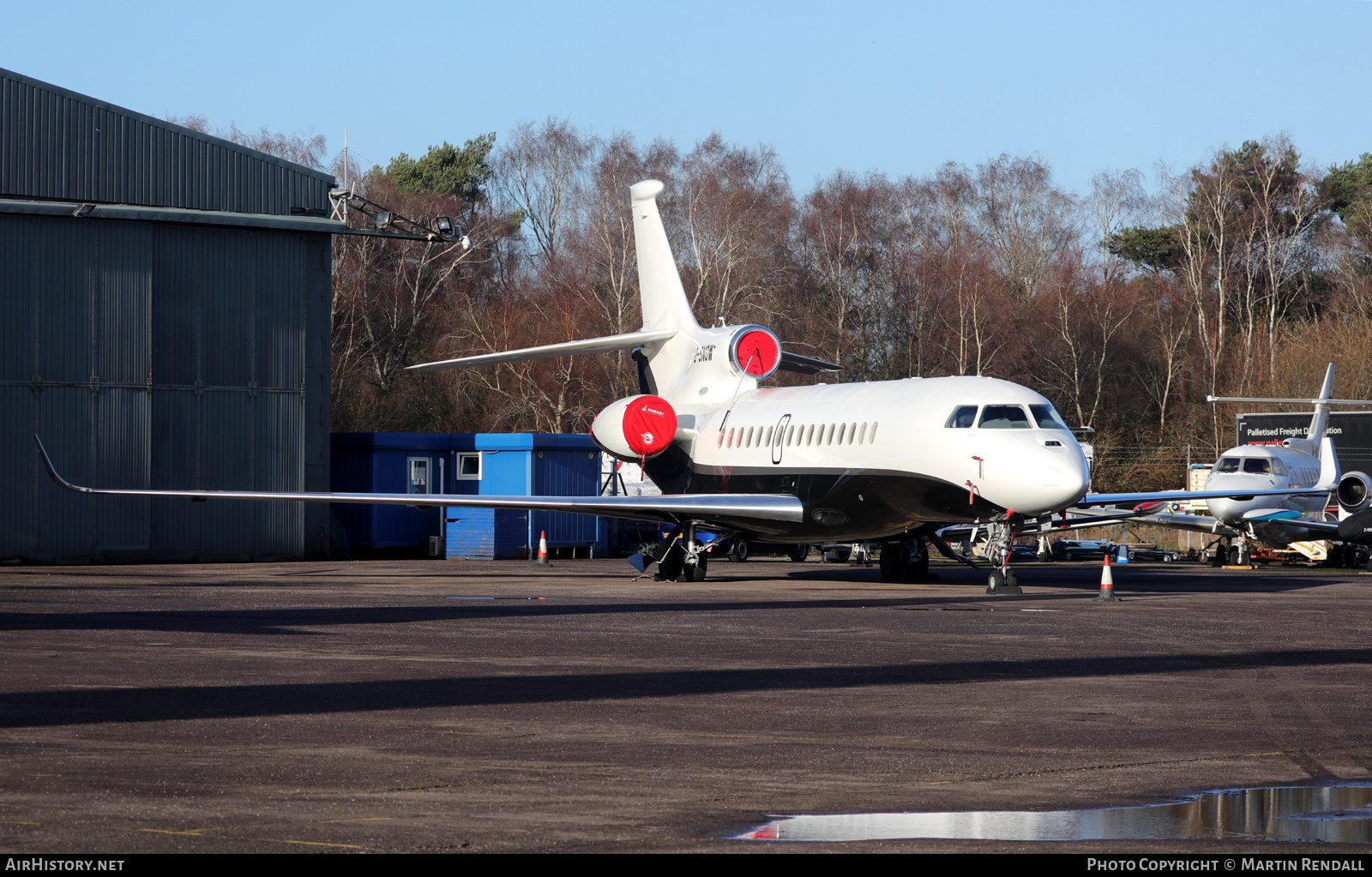 Aircraft Photo of 2-SNOW | Dassault Falcon 8X | AirHistory.net #880478