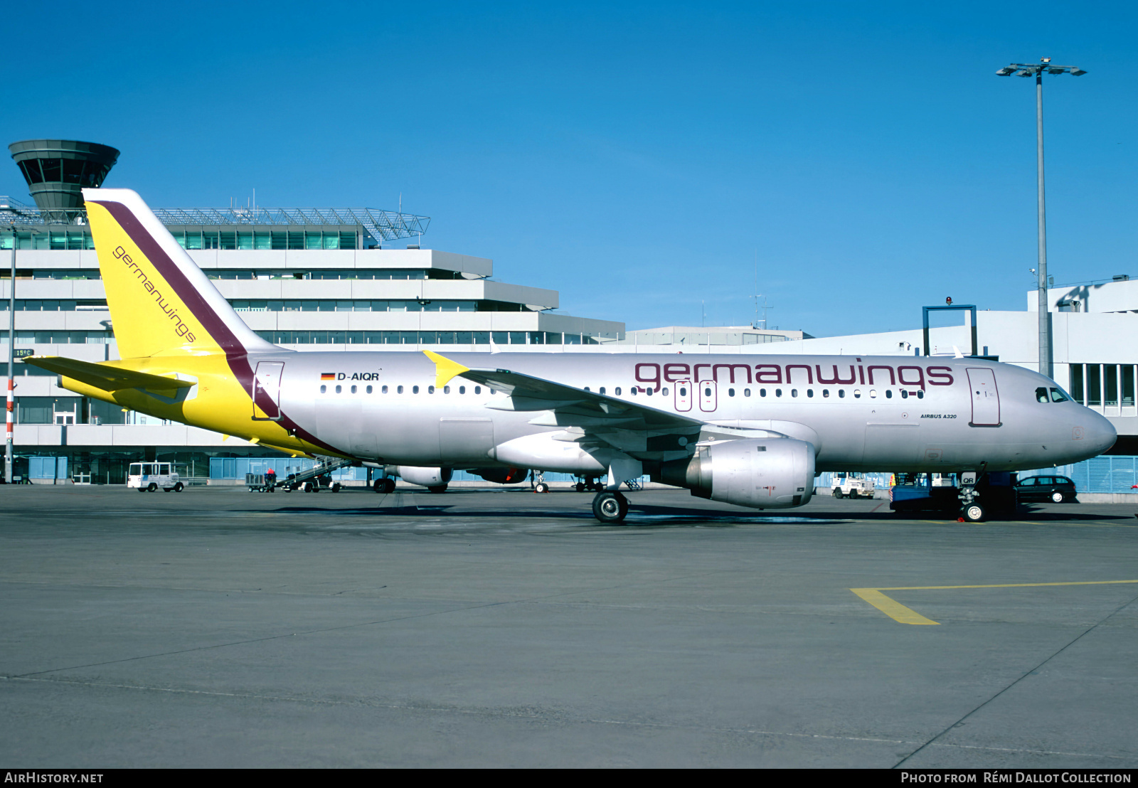 Aircraft Photo of D-AIQR | Airbus A320-211 | Germanwings | AirHistory.net #882319