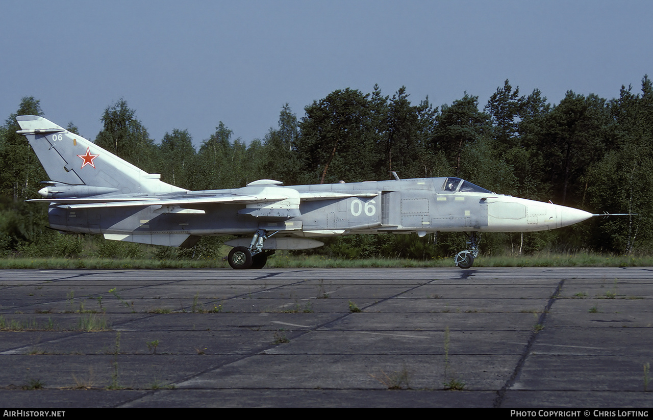 Aircraft Photo of 06 white | Sukhoi Su-24MR | Russia - Air Force | AirHistory.net #882758