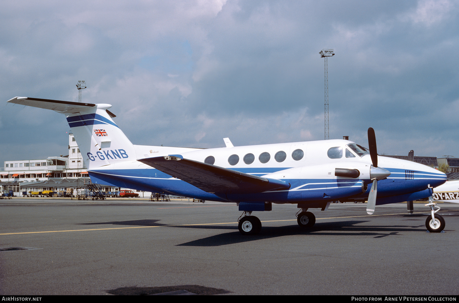 Aircraft Photo of G-GKNB | Beech 200 Super King Air | AirHistory.net #882958