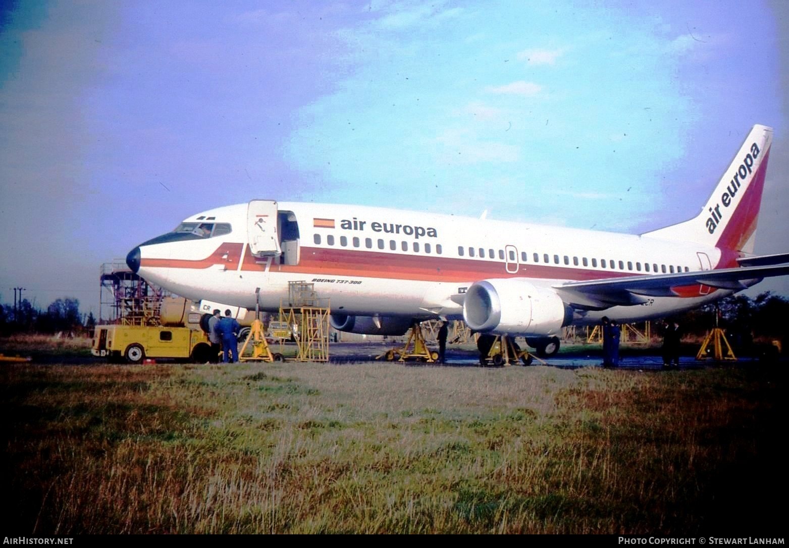 Aircraft Photo of EC-ECR | Boeing 737-3Y0 | Air Europa | AirHistory.net #883807