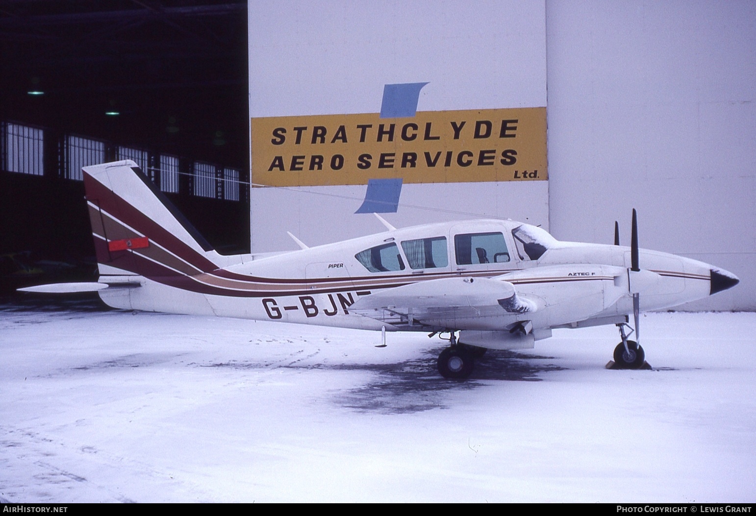 Aircraft Photo of G-BJNZ | Piper PA-23-250 Aztec F | AirHistory.net #883886